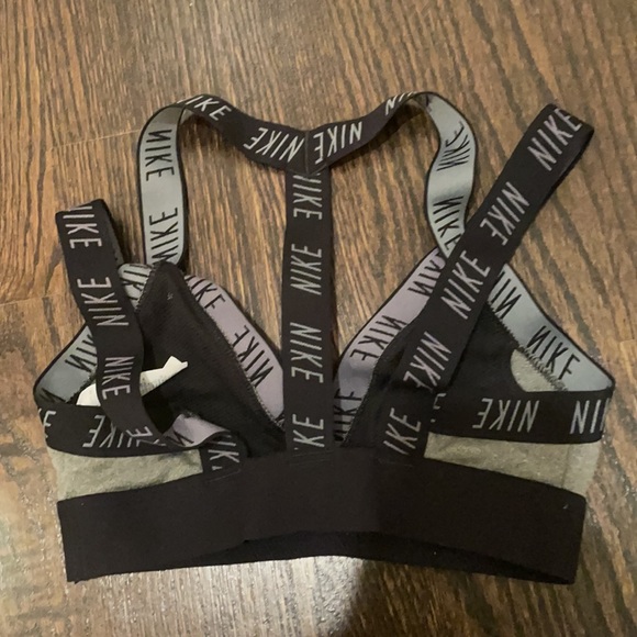 xs Indy gray and black sports bra (no pads) - Picture 2 of 3